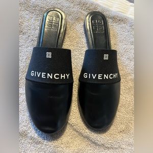 GIVENCHY Black Mule Flats